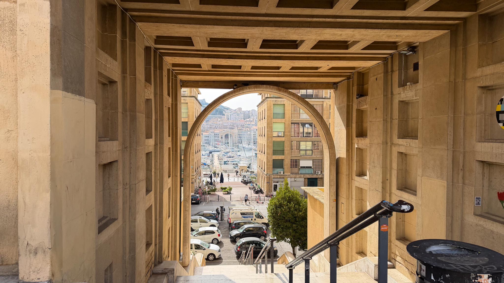 Vue sur le vieux port de Marseille
