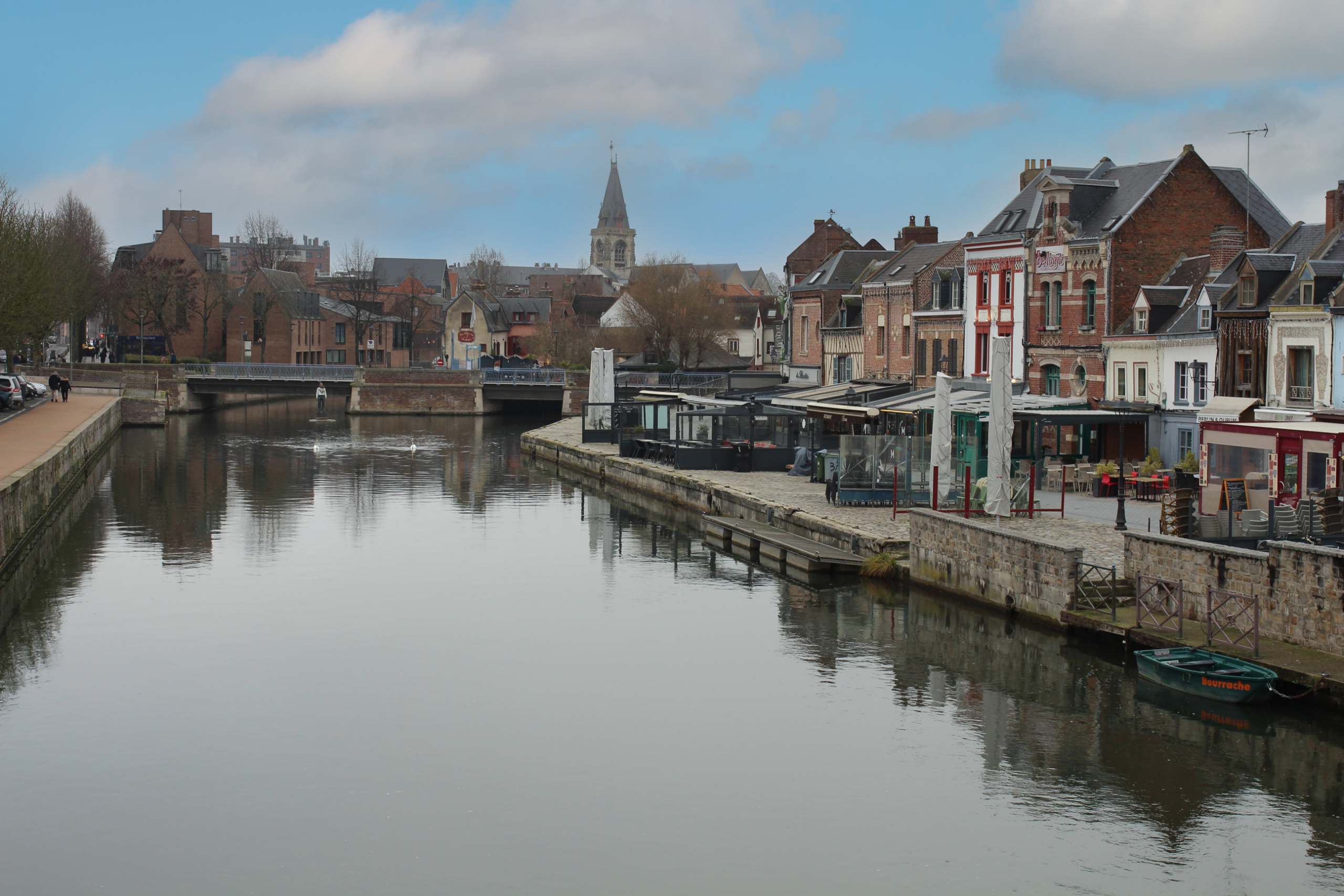 La Somme à Amiens au niveau du quartier Saint Leu.