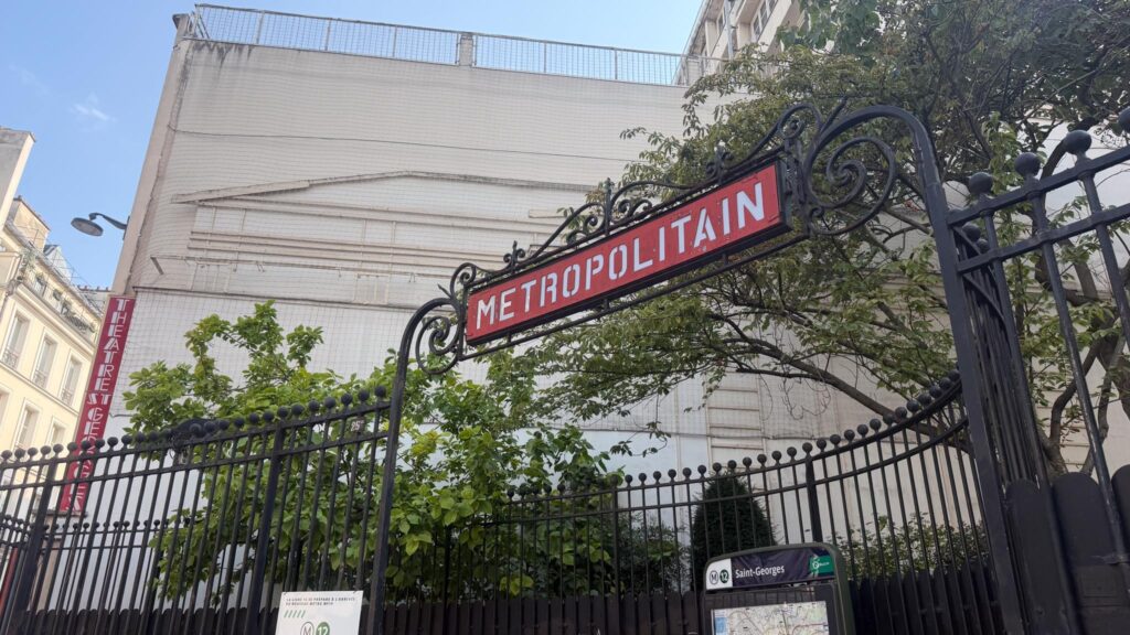 Sortie de métro 