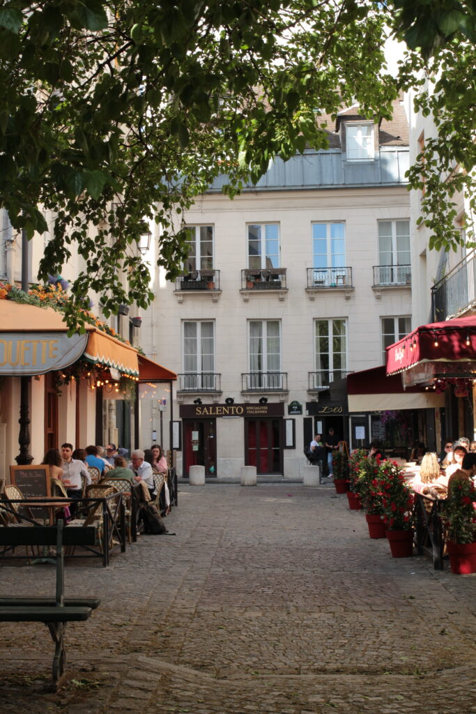 Terrace in the streets of Paris